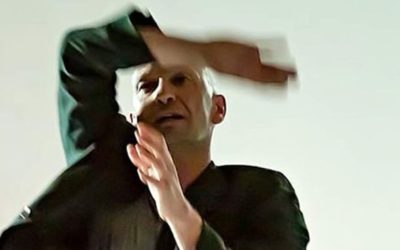 Open Call For 4 Dancers For The New Production “To Be Kind”