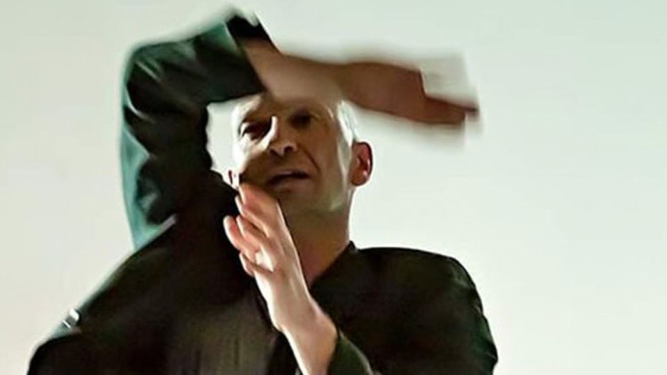 Open Call For 4 Dancers For The New Production “To Be Kind”