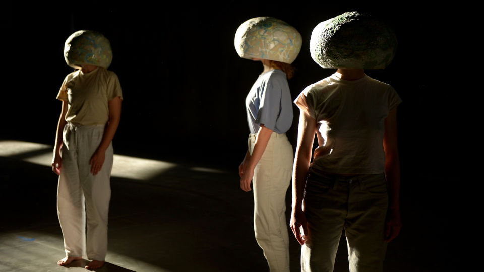 Paris: Open Call For Dancers And Movement Practitioners – Elena Bajo